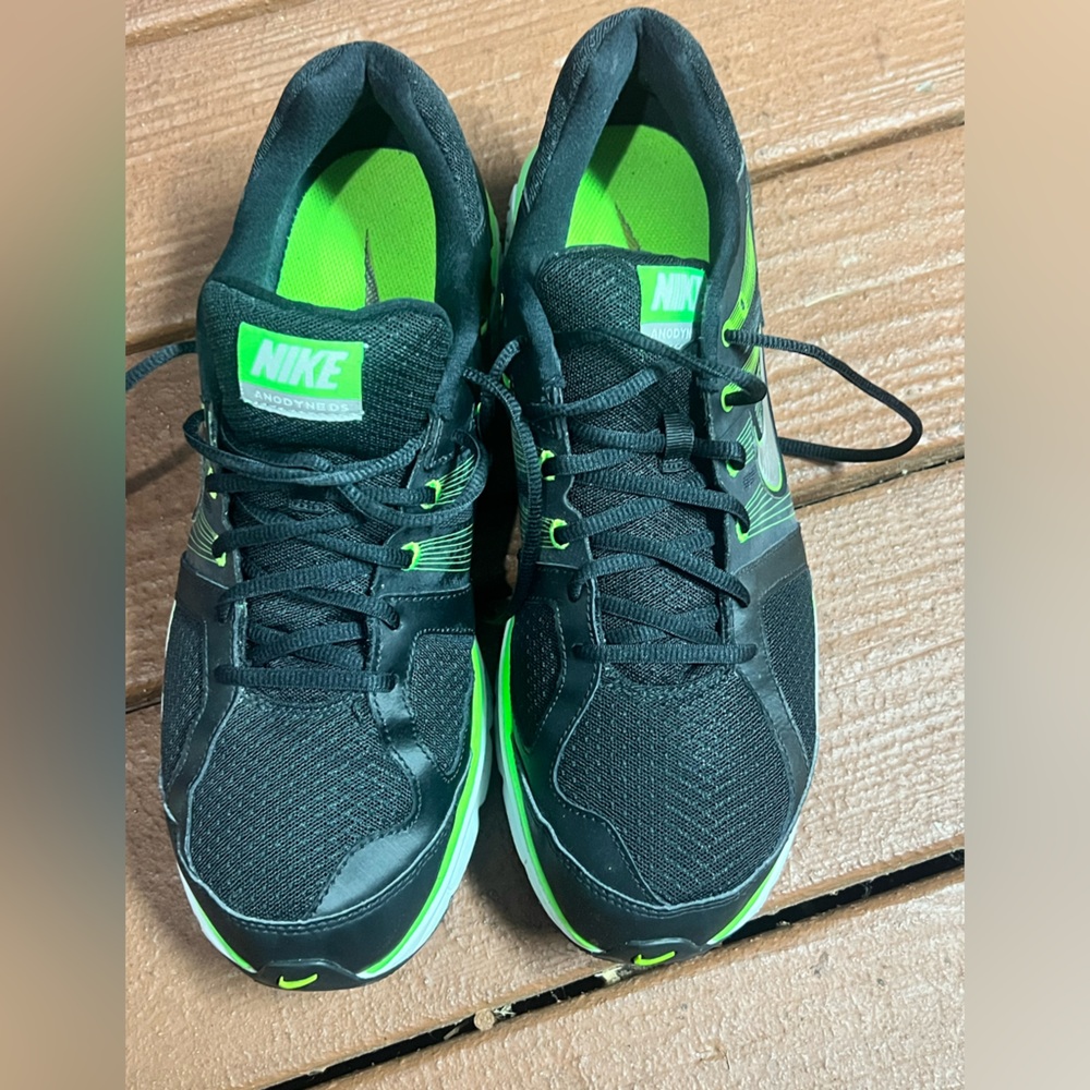 Nike shoes